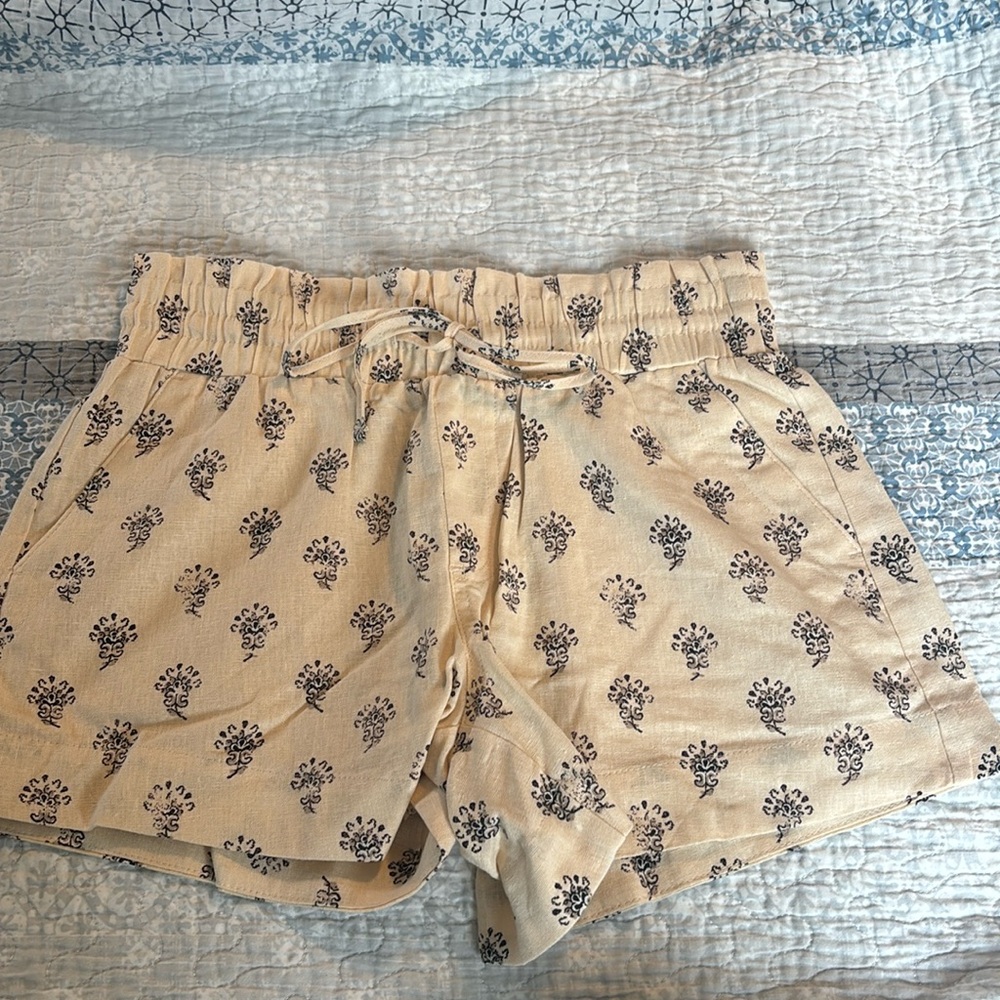 A New Day linen shorts size S